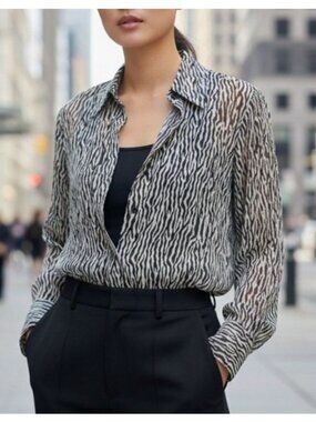 Womens Button-Up Pleated Blouse with Flared Sleeves Size Large by Cathaya